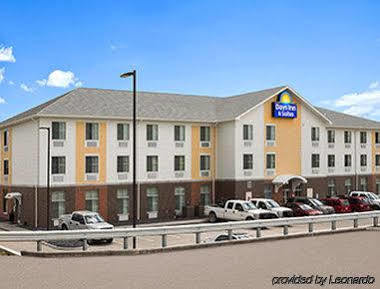 Days Inn & Suites By Wyndham Belmont Ngoại thất bức ảnh